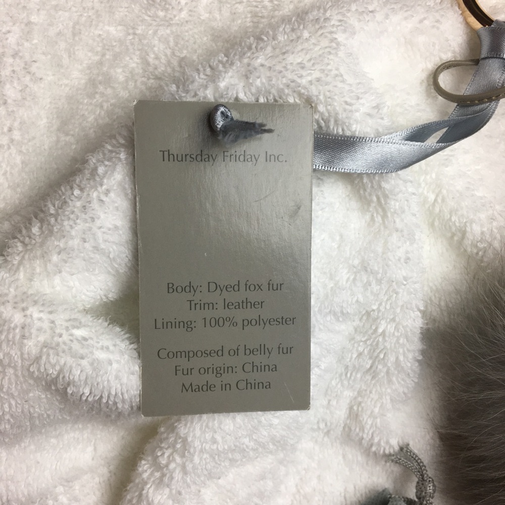 Thursday/ Friday Fluffy Key Chain/ Bag Charm - Picture 5 of 7